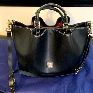 Dooney & Bourke Saffiano Large Barlow Black NWOT